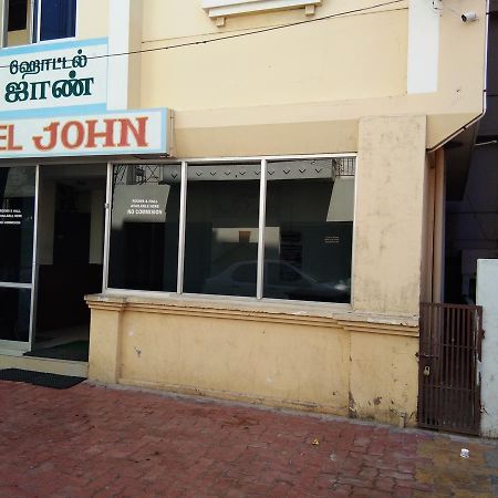 קניאקומרי Hotel John מראה חיצוני תמונה