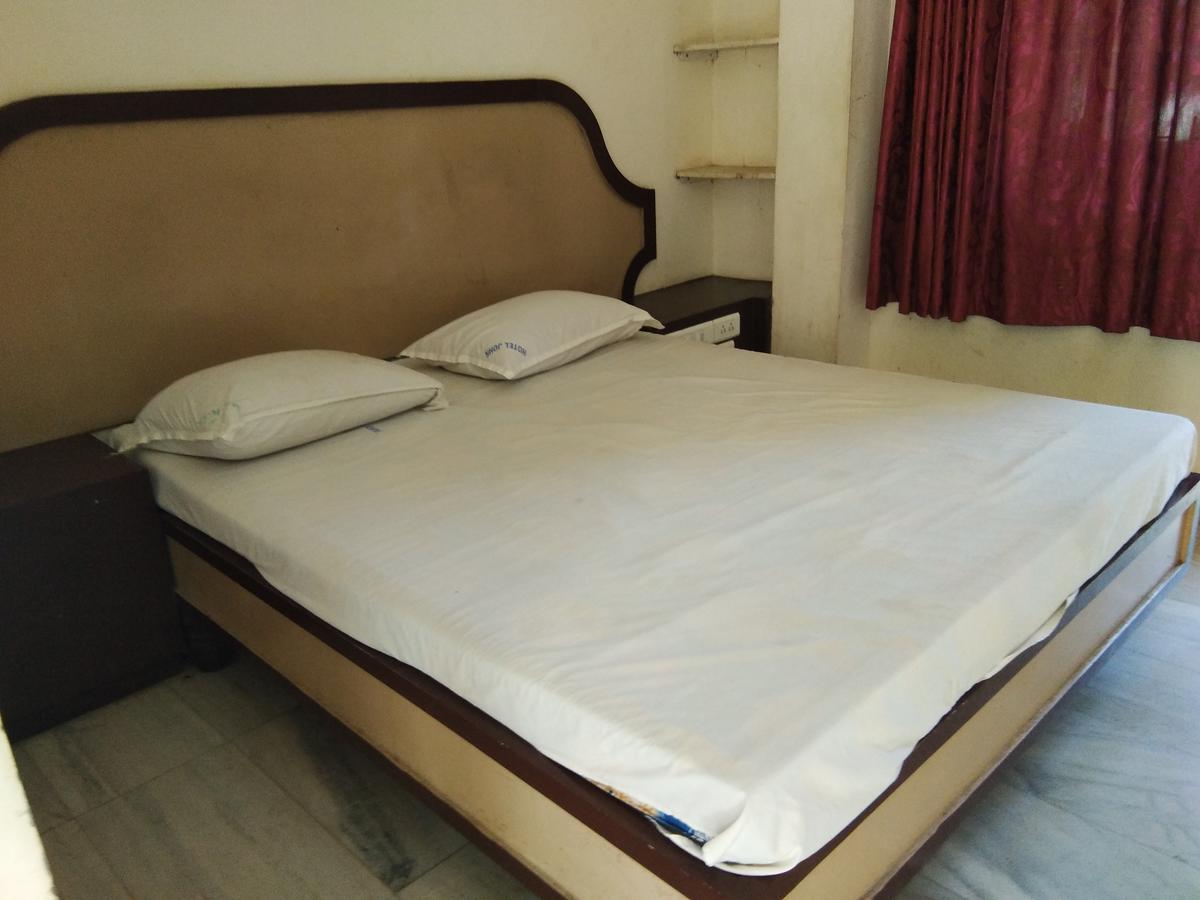 קניאקומרי Hotel John מראה חיצוני תמונה