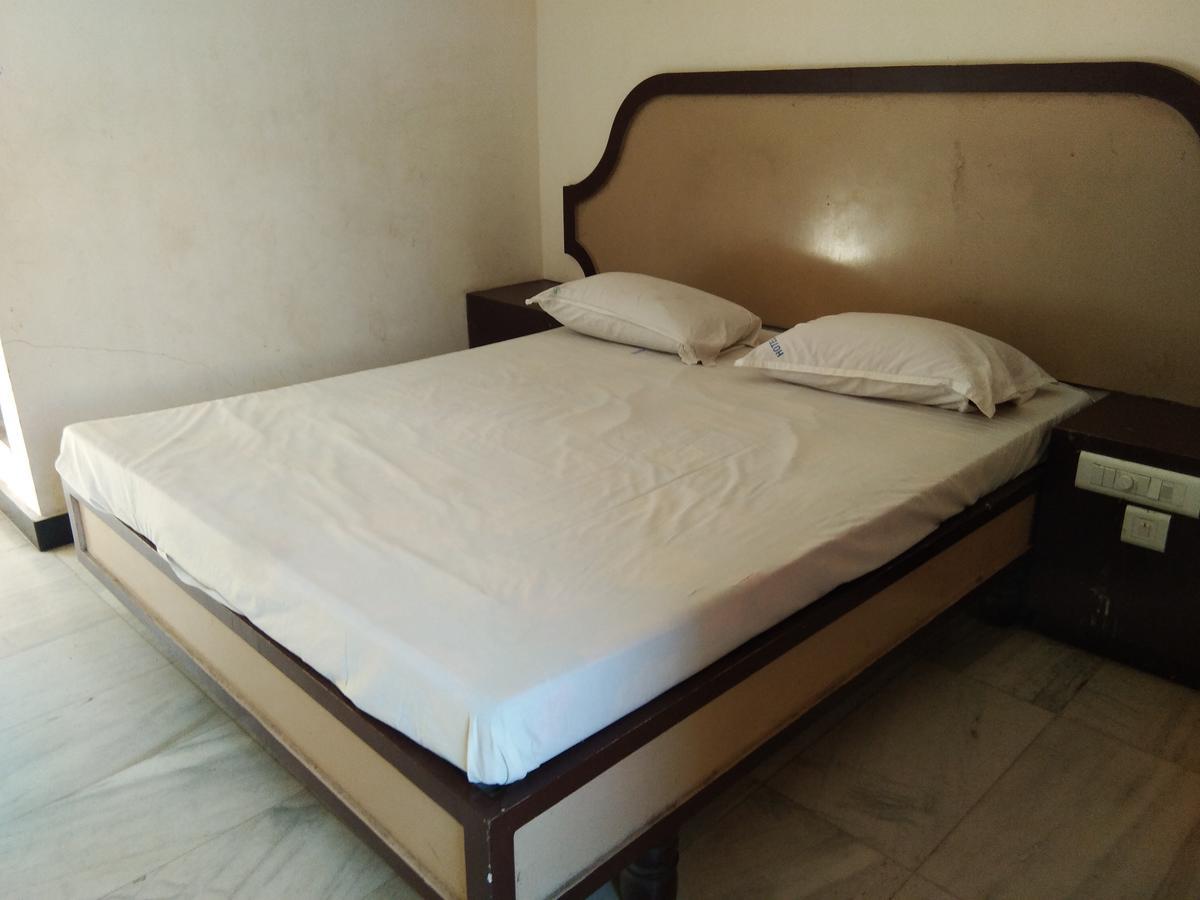 קניאקומרי Hotel John מראה חיצוני תמונה